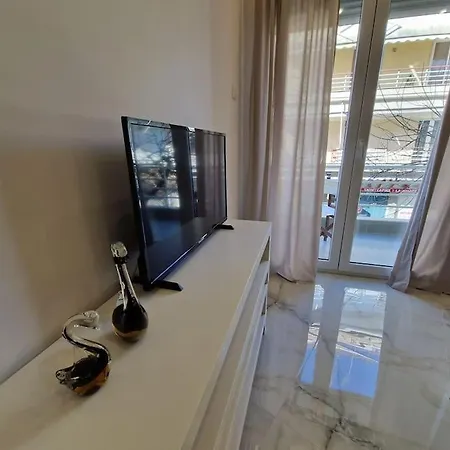 N&s A Апартаменты *